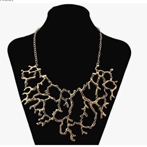 Gold Tone Coral Design fashion necklace
